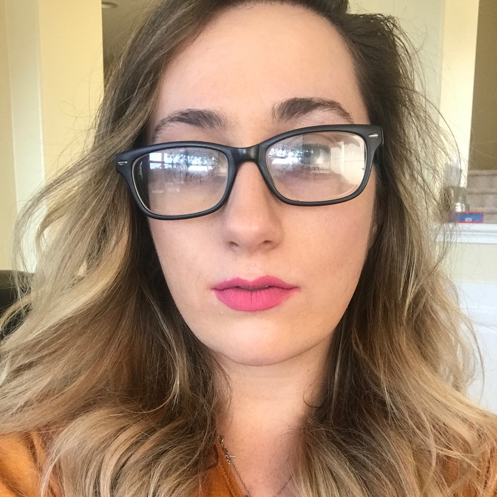 Meet your Posher, Sarah